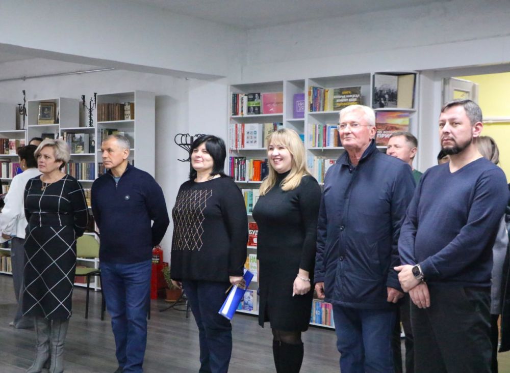 Ольга Урайкина: Далее состоялось ежегодное открытие «Ёлки желаний» Ольга Урайкина: Далее состоялось ежегодное открытие «Ёлки желаний»