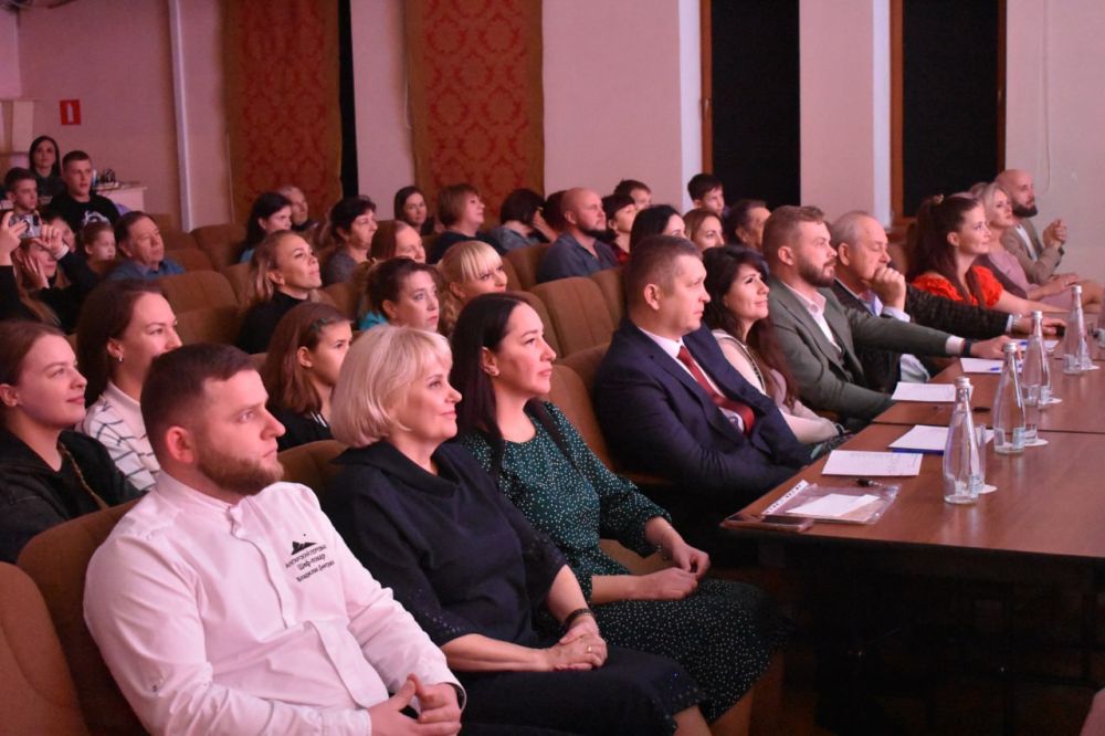 «Супер-мама 2024!»: Торжество таланта и материнской любви «Супер-мама 2024!»: Торжество таланта и материнской любви