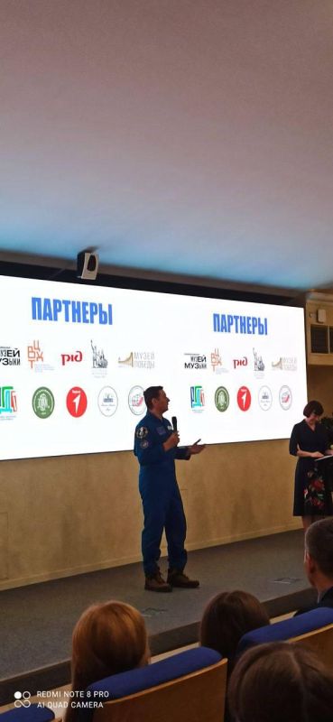 Черноморская школьница в числе победителей Всероссийского конкурса сочинений Черноморская школьница в числе победителей Всероссийского конкурса сочинений
