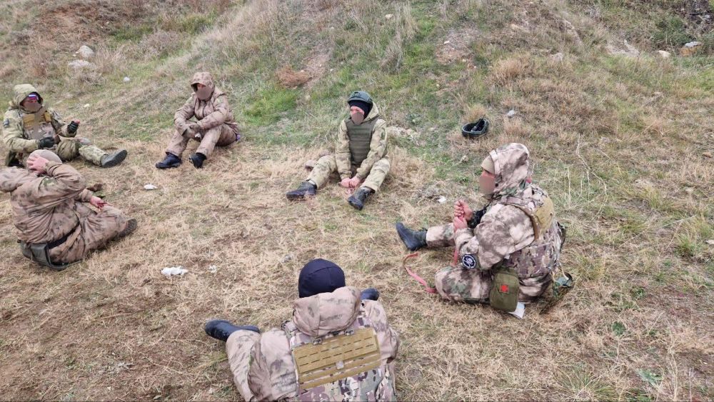 В любой момент встать на защиту Крыма В любой момент встать на защиту Крыма