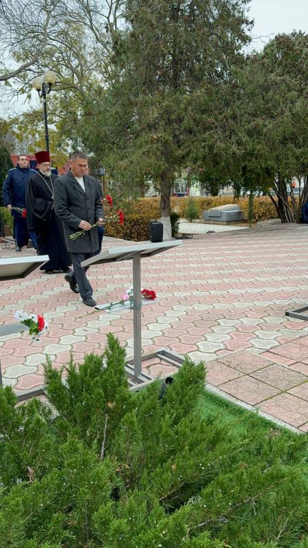 Александр Дудинов: 3 декабря в нашей стране отмечается памятная дата - День Неизвестного Солдата Александр Дудинов: 3 декабря в нашей стране отмечается памятная дата - День Неизвестного Солдата