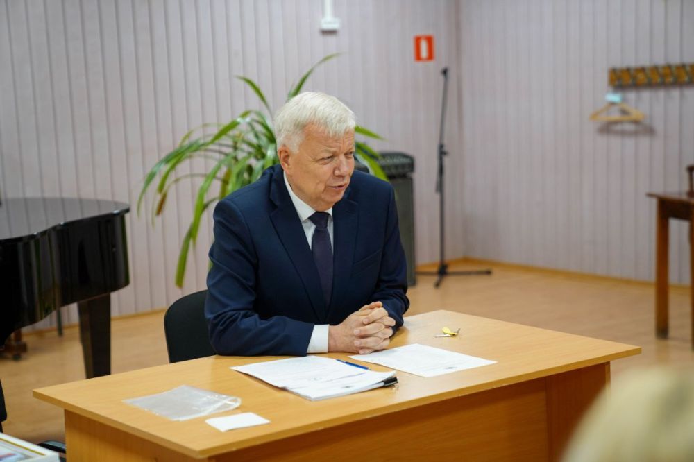 Александр Юрьев: Сегодня подвели итоги работы территориальной избирательной комиссии города Евпатории Республики Крым II созыва Александр Юрьев: Сегодня подвели итоги работы территориальной избирательной комиссии города Евпатории Республики Крым II созыва