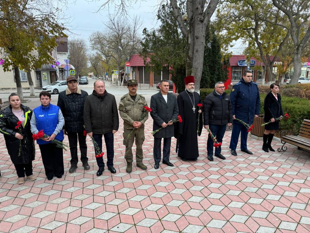 Александр Дудинов: 3 декабря в нашей стране отмечается памятная дата - День Неизвестного Солдата Александр Дудинов: 3 декабря в нашей стране отмечается памятная дата - День Неизвестного Солдата