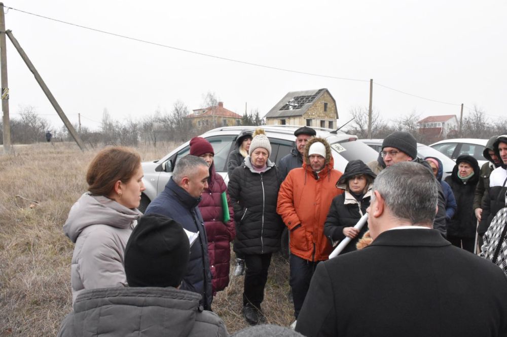 Приём в члены садоводческого товарищества осуществляется правлением товарищества – Назим Сидаметов Приём в члены садоводческого товарищества осуществляется правлением товарищества – Назим Сидаметов