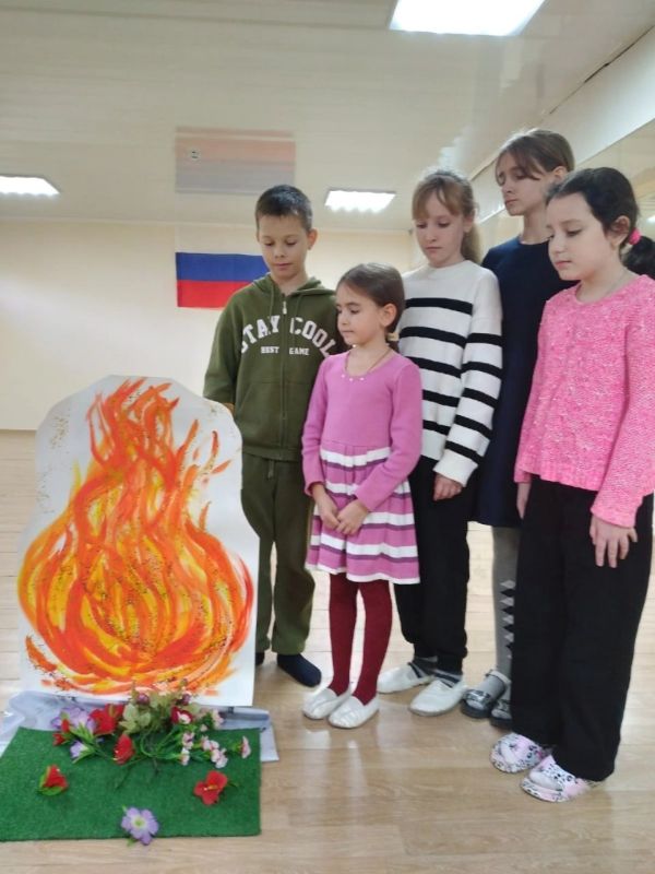 В клубах МБУ «Городской подростково-молодежный центр» прошли тематические беседы ко Дню неизвестного солдата В клубах МБУ «Городской подростково-молодежный центр» прошли тематические беседы ко Дню неизвестного солдата