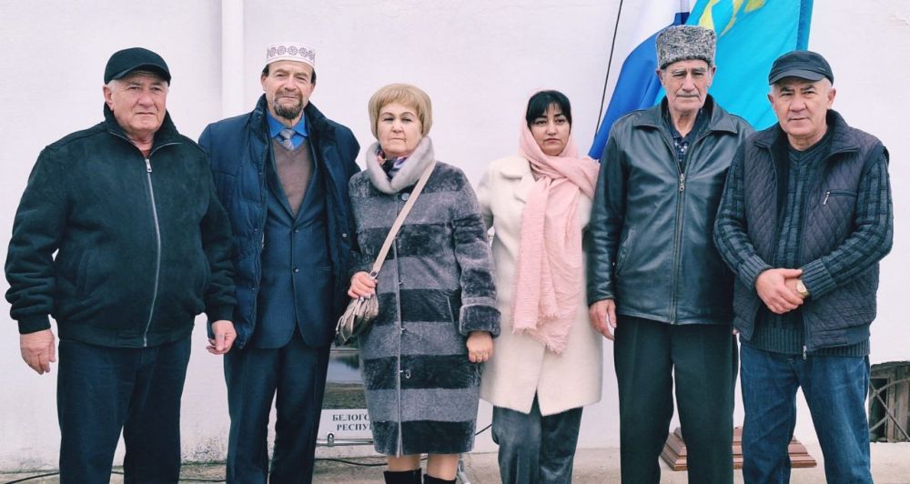 Валентина Варава: По адресу ул. Симферопольская, 1 города Белогорск состоялось торжественное событие - на фасаде дома размещена мемориальная доска в память о командире батареи, участнике обороны Ленинграда, мастере спорта... Валентина Варава: По адресу ул. Симферопольская, 1 города Белогорск состоялось торжественное событие - на фасаде дома размещена мемориальная доска в память о командире батареи, участнике обороны Ленинграда, мастере спорта...