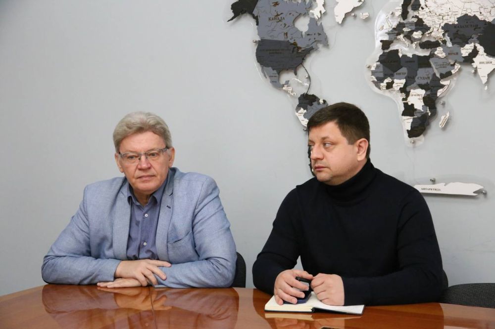 Дмитрий Скобликов: Провел еженедельный прием граждан, в котором приняли участие мои заместители Дмитрий Скобликов: Провел еженедельный прием граждан, в котором приняли участие мои заместители