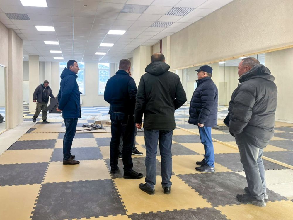 Юрий Гоцанюк: Завершается строительство нового современного физкультурно-оздоровительного комплекса в Судаке, который станет важным центром спорта и здорового образа жизни для местных жителей Юрий Гоцанюк: Завершается строительство нового современного физкультурно-оздоровительного комплекса в Судаке, который станет важным центром спорта и здорового образа жизни для местных жителей