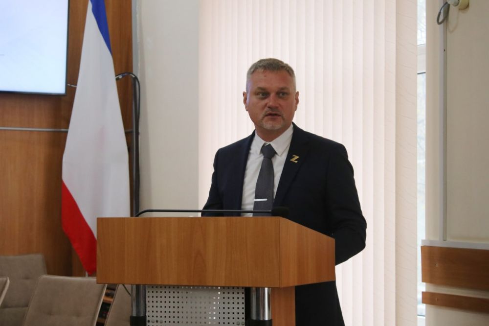 Игорь Ткаченко: Сегодня Феодосийский округ с рабочим визитом посетил Председатель Государственного Совета Республики Крым Владимир Андреевич Константинов Игорь Ткаченко: Сегодня Феодосийский округ с рабочим визитом посетил Председатель Государственного Совета Республики Крым Владимир Андреевич Константинов