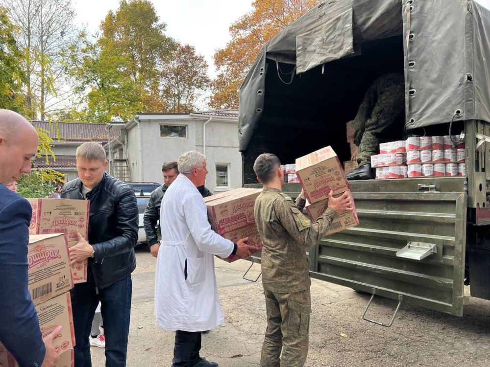 Дорогие друзья, волонтёры! Поздравляю всех с Днём добровольца! Дорогие друзья, волонтёры! Поздравляю всех с Днём добровольца!