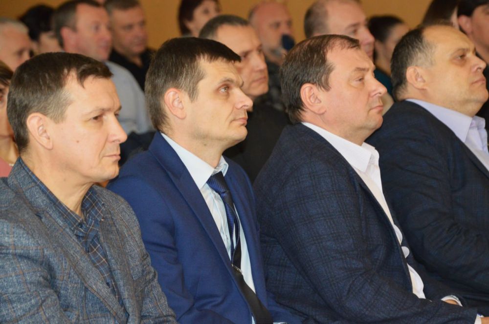 В Министерстве чрезвычайных ситуаций Республики Крым для государственных гражданских служащих проведен семинар на антикоррупционную тематику В Министерстве чрезвычайных ситуаций Республики Крым для государственных гражданских служащих проведен семинар на антикоррупционную тематику