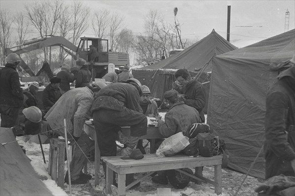 Сегодня во всем мире вспоминали трагедию 1988 года в Армении Сегодня во всем мире вспоминали трагедию 1988 года в Армении