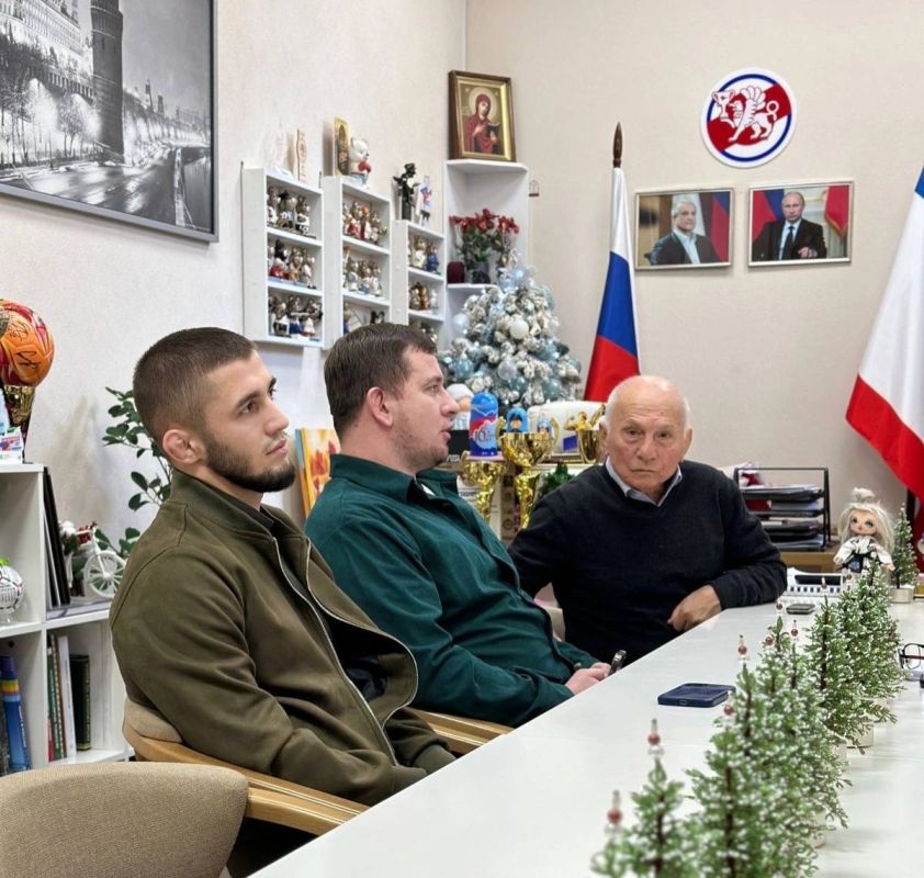 Ольга Торубарова: Вручила благодарности за активную жизненную позицию, пропаганду здорового образа жизни, популяризацию греко-римской борьбы в Республике Крым и успешное выступление на Чемпионате мира по греко-римской... Ольга Торубарова: Вручила благодарности за активную жизненную позицию, пропаганду здорового образа жизни, популяризацию греко-римской борьбы в Республике Крым и успешное выступление на Чемпионате мира по греко-римской...
