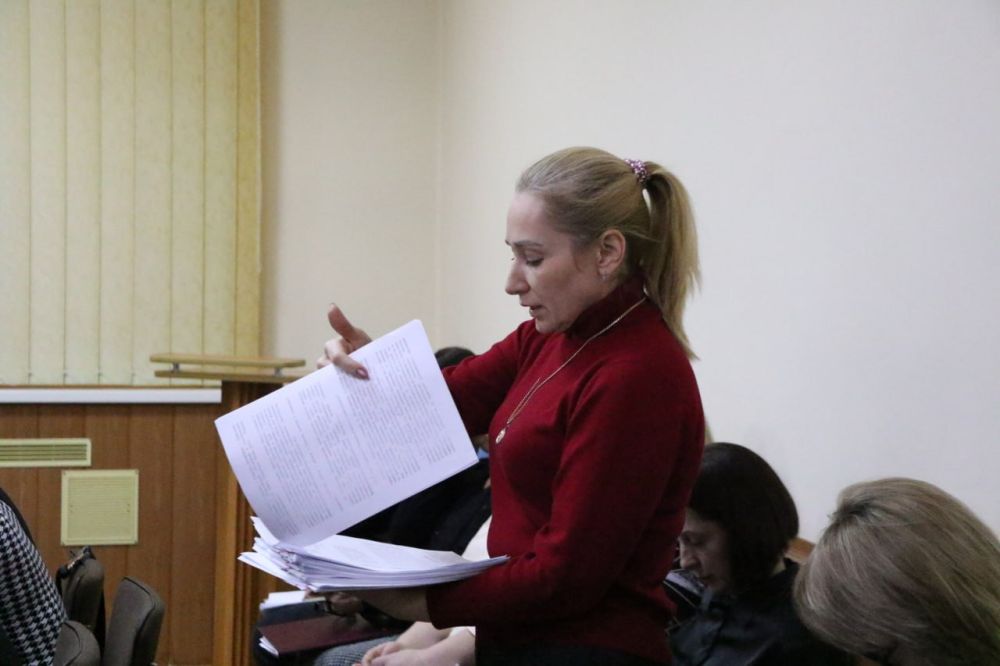 Ольга Урайкина: В малом зале администрации Бахчисарайского района состоялось совместное заседание постоянных депутатских комиссий Бахчисарайского районного совета Ольга Урайкина: В малом зале администрации Бахчисарайского района состоялось совместное заседание постоянных депутатских комиссий Бахчисарайского районного совета
