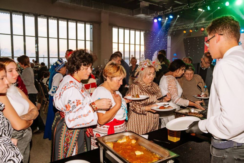 В Ялте презентовали Культурно-образовательный центр Молдовы В Ялте презентовали Культурно-образовательный центр Молдовы