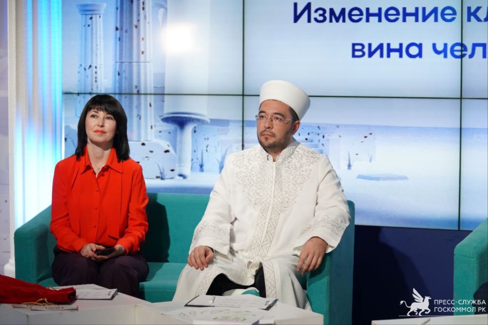 Алексей Зинченко: Молодежные дебаты вновь увидит весь Крым! Алексей Зинченко: Молодежные дебаты вновь увидит весь Крым!
