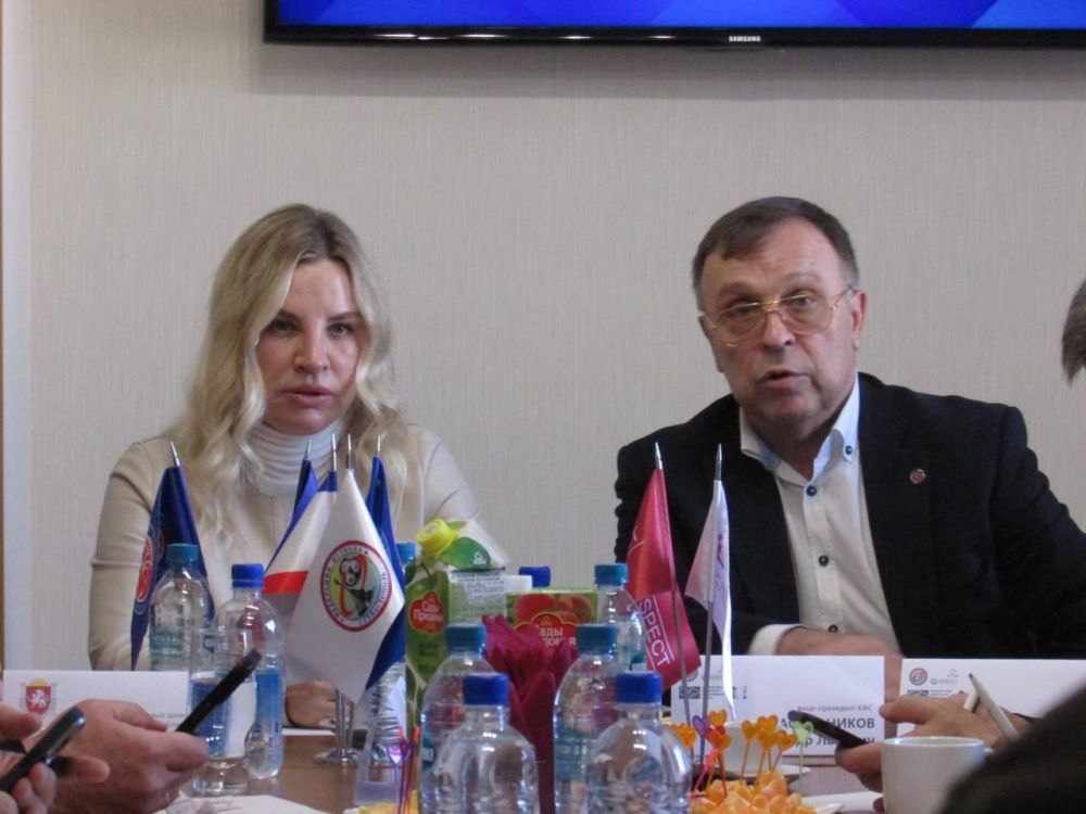 Ольга Торубарова: В штаб-квартире Крымского футбольного союза прошло рабочее совещание Ольга Торубарова: В штаб-квартире Крымского футбольного союза прошло рабочее совещание