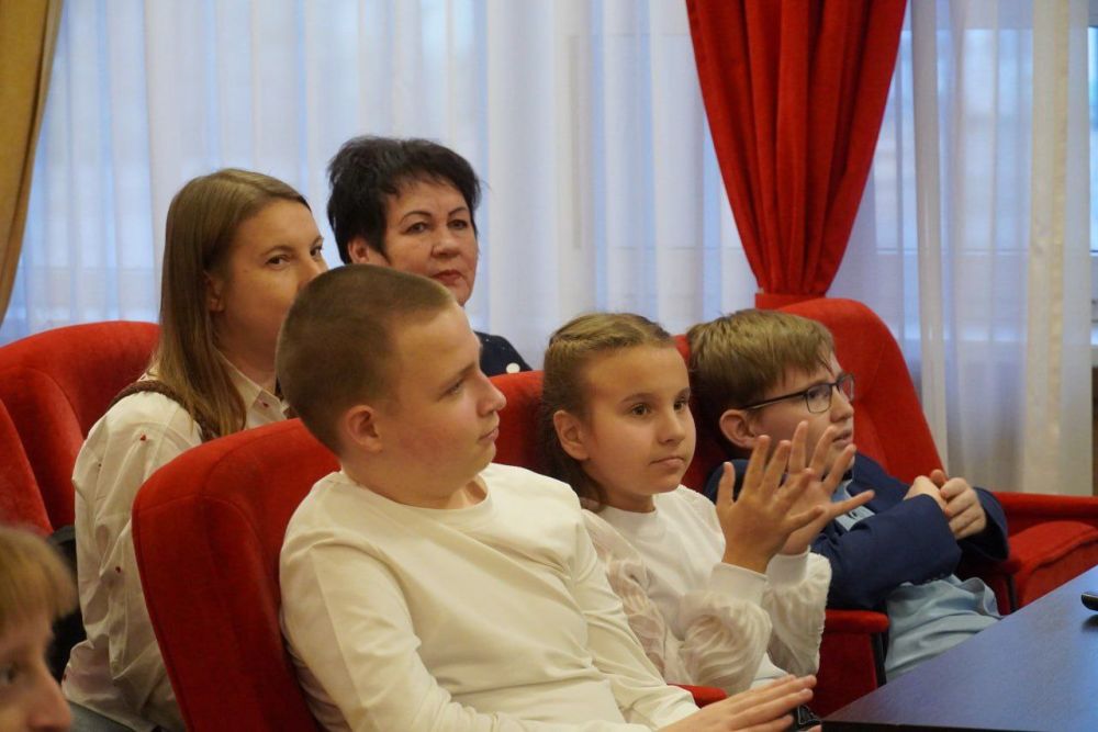 #городские_новости. В администрации состоялась встреча с участниками одиннадцатой ежегодной премии «ПРЕГРАД НЕТ» #городские_новости. В администрации состоялась встреча с участниками одиннадцатой ежегодной премии «ПРЕГРАД НЕТ»