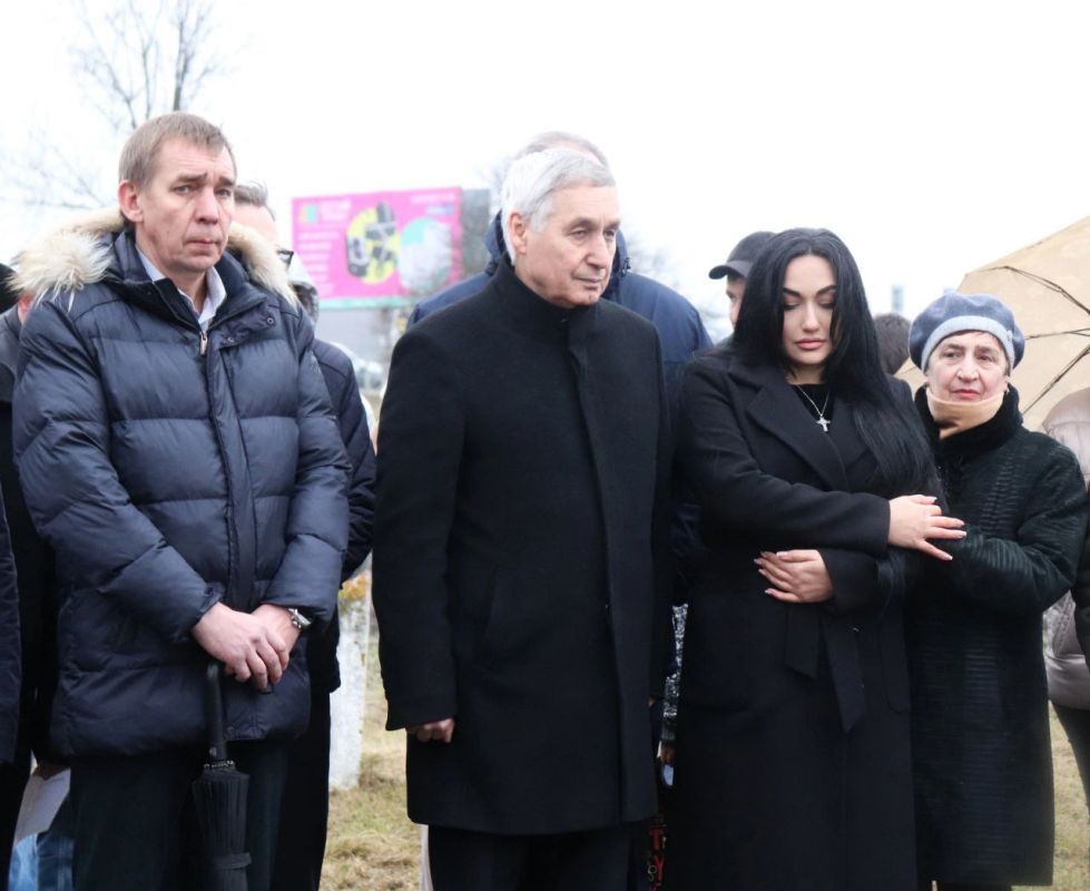 В Республике Крым состоялись траурные мероприятия, приуроченные ко Дню памяти крымчаков и евреев Крыма – жертв нацизма В Республике Крым состоялись траурные мероприятия, приуроченные ко Дню памяти крымчаков и евреев Крыма – жертв нацизма