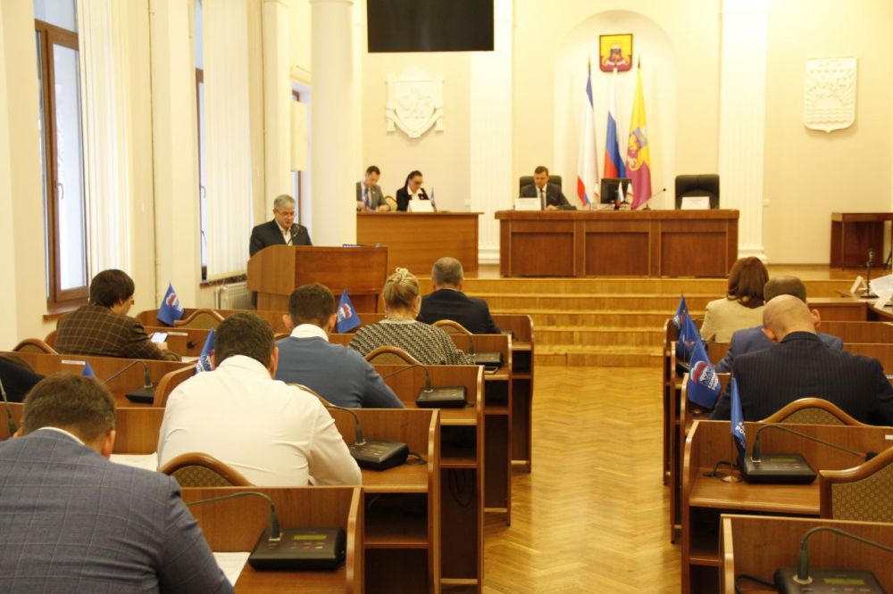 Константин Шимановский: Состоялась 5-я сессия Ялтинского городского совета!!! Рассмотрели 14 решений Константин Шимановский: Состоялась 5-я сессия Ялтинского городского совета!!! Рассмотрели 14 решений