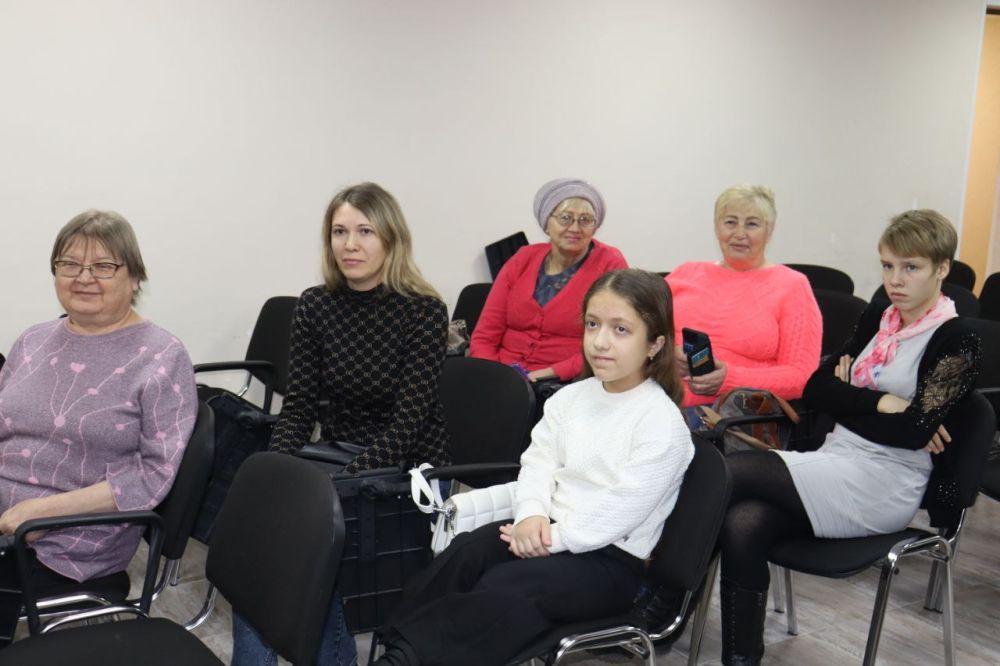 Владислав Хаджиев: Гордимся! Наградили дипломантов конкурса на соискание премии общественного признания "ПРЕГРАД НЕТ" Владислав Хаджиев: Гордимся! Наградили дипломантов конкурса на соискание премии общественного признания "ПРЕГРАД НЕТ"