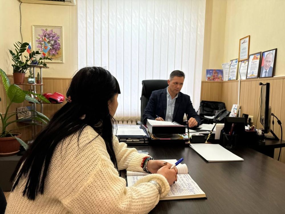 Александр Дудинов: »Регулярно провожу приемы граждан в администрации Черноморского района Александр Дудинов: »Регулярно провожу приемы граждан в администрации Черноморского района
