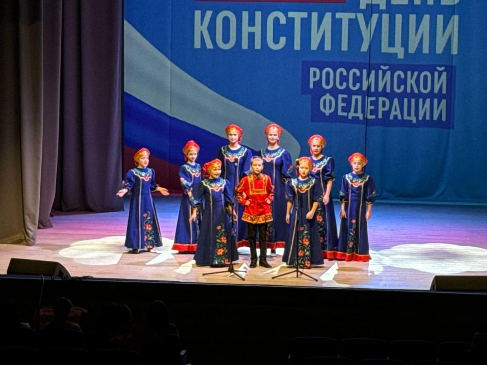 Александр Дудинов: С Днём Конституции, дорогие черноморцы! Александр Дудинов: С Днём Конституции, дорогие черноморцы!