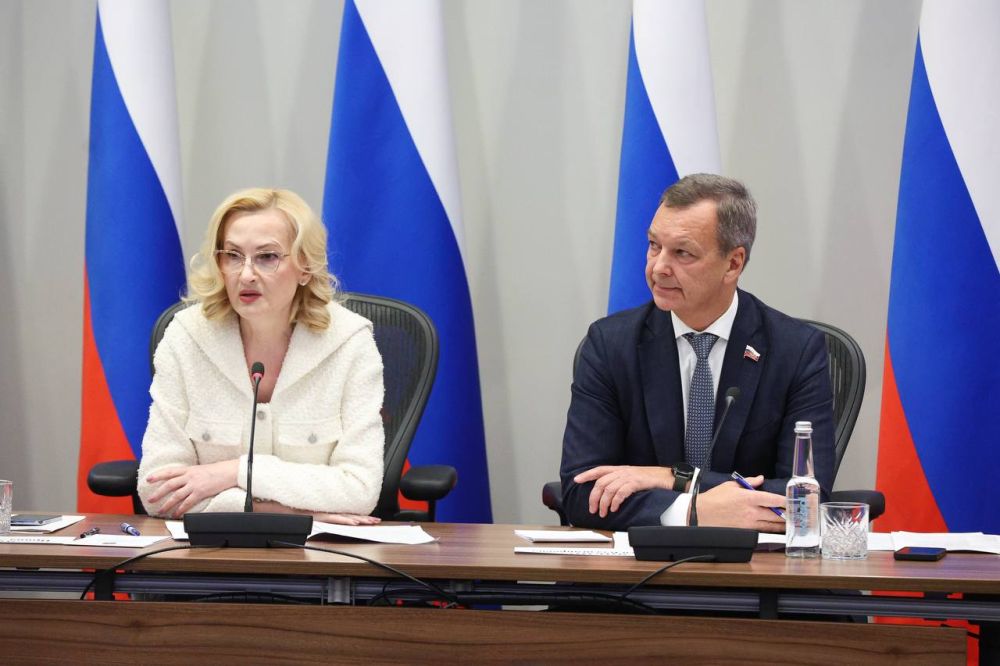 На заседании Президиума Совета законодателей РФ обсудили ход интеграции воссоединенных регионов в правовую, экономическую и социальную системы России На заседании Президиума Совета законодателей РФ обсудили ход интеграции воссоединенных регионов в правовую, экономическую и социальную системы России
