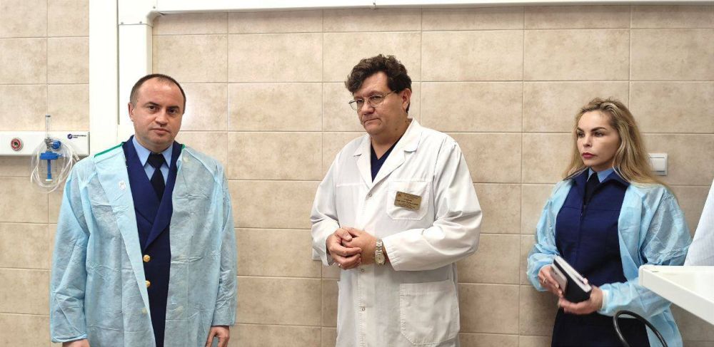 Прокурор города Симферополя Лев Лазуков осуществил выезд в государственное бюджетное учреждение здравоохранение Республики Крым «Республиканская детская клиническая больница» Прокурор города Симферополя Лев Лазуков осуществил выезд в государственное бюджетное учреждение здравоохранение Республики Крым «Республиканская детская клиническая больница»