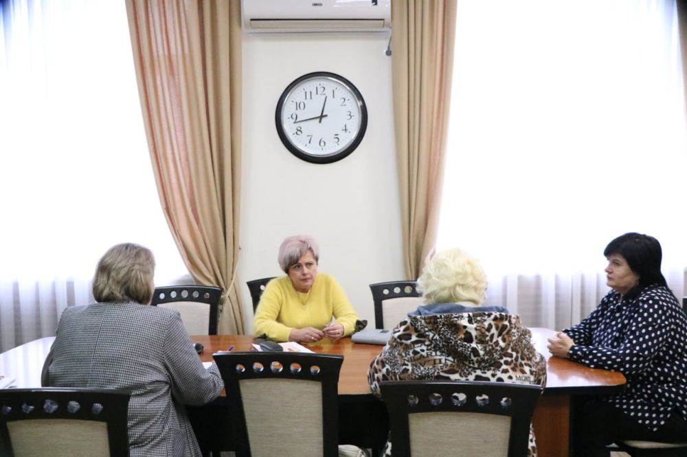 Ольга Урайкина: Сегодня на прием граждан ко мне обратилась жительница Верхореченского сельского поселения с вопросом газификации с. Предущельное Ольга Урайкина: Сегодня на прием граждан ко мне обратилась жительница Верхореченского сельского поселения с вопросом газификации с. Предущельное
