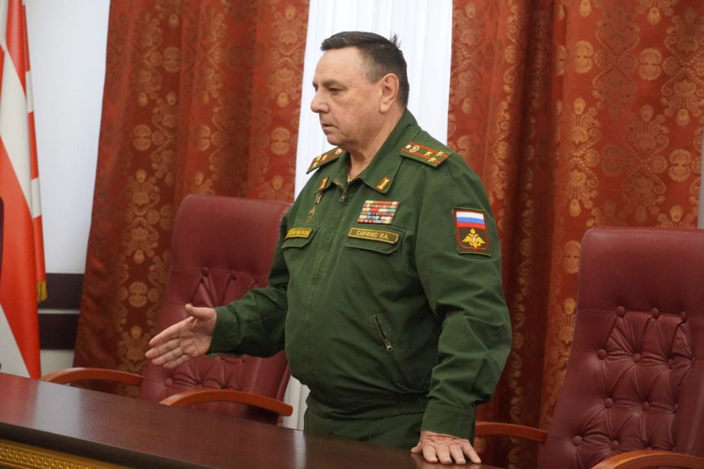 #знай_наших. В администрации Керчи вручили городские награды военнослужащим личного состава войсковой части 6942 #знай_наших. В администрации Керчи вручили городские награды военнослужащим личного состава войсковой части 6942