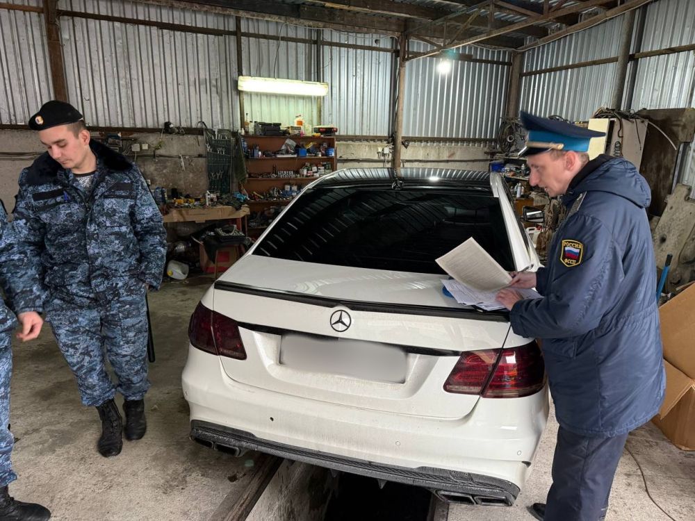 В Джанкое проводится рейд в рамках оперативно-профилактического мероприятия «Должник» В Джанкое проводится рейд в рамках оперативно-профилактического мероприятия «Должник»