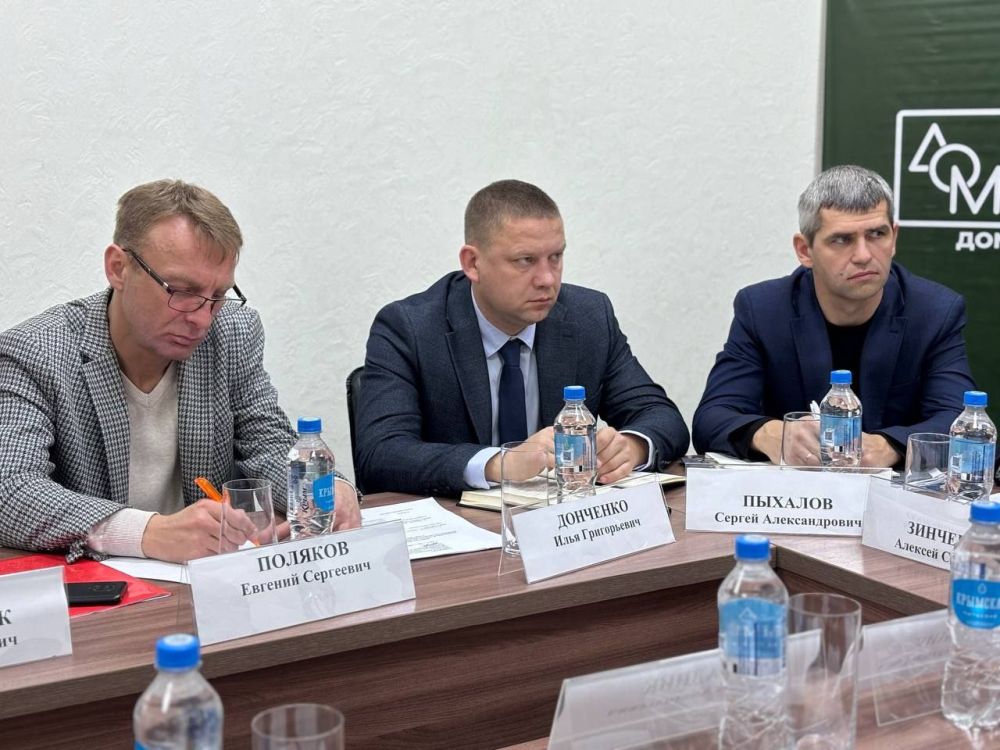 Алексей Зинченко: В Ресурсном центре поддержки добровольчества принял участие в заседании рабочей группы по исполнению комплексного плана противодействия идеологии терроризма в Российской Федерации на 2024 – 2028 годы Алексей Зинченко: В Ресурсном центре поддержки добровольчества принял участие в заседании рабочей группы по исполнению комплексного плана противодействия идеологии терроризма в Российской Федерации на 2024 – 2028 годы
