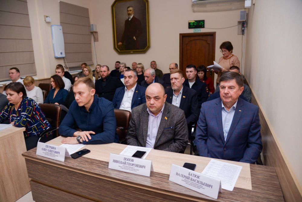 Александр Юрьев: Состоялось заседание очередной 6 сессии Евпаторийского городского совета lll созыва Александр Юрьев: Состоялось заседание очередной 6 сессии Евпаторийского городского совета lll созыва