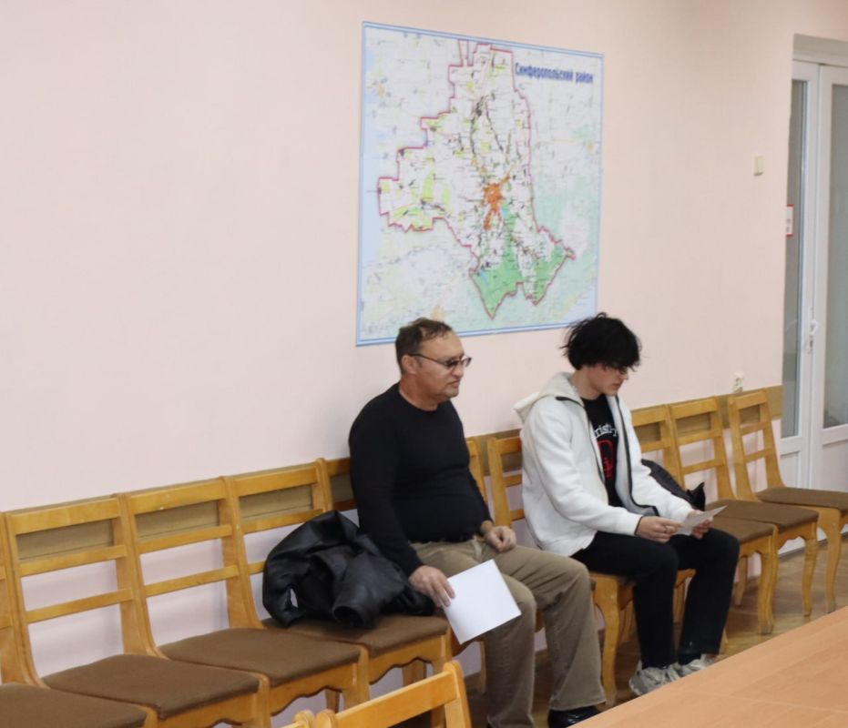 Под председательством первого заместителя главы администрации Юрченко И. проведено заседание комиссии по делам несовершеннолетних и защите их прав Симферопольского района Под председательством первого заместителя главы администрации Юрченко И. проведено заседание комиссии по делам несовершеннолетних и защите их прав Симферопольского района