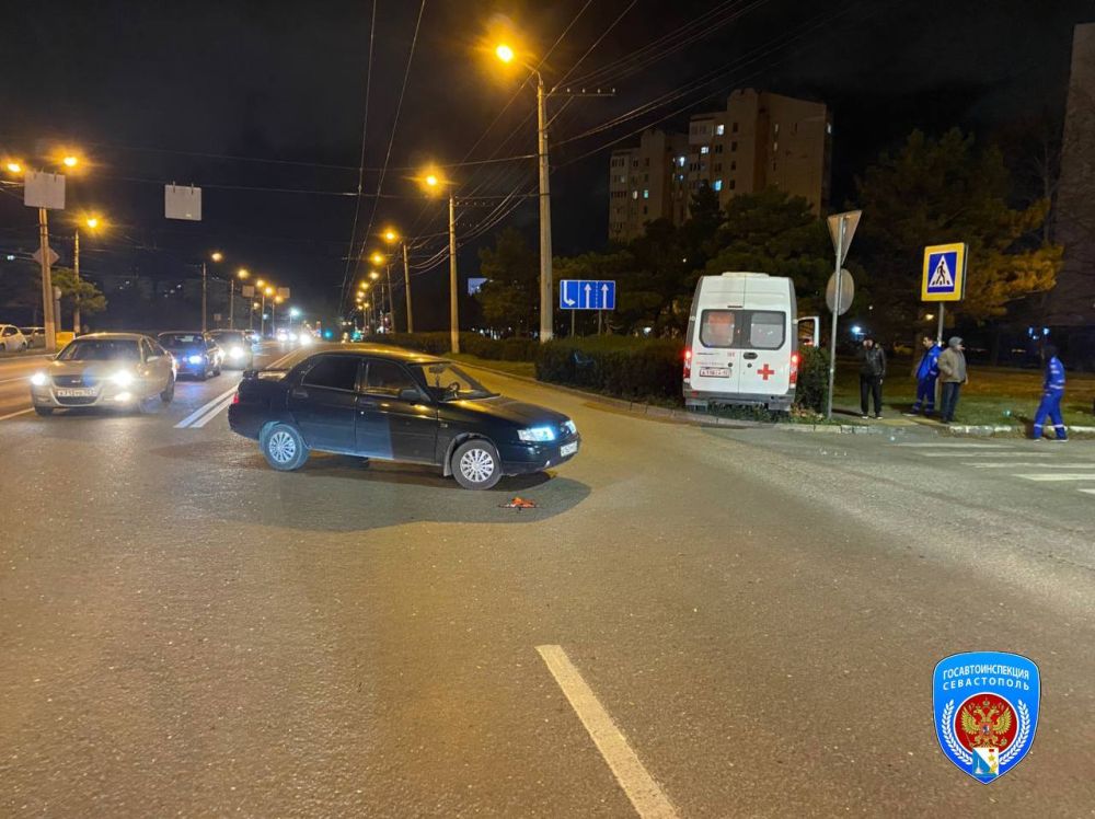 ДТП на проспекте Генерала Острякова с участием автомобиля скорой помощи ДТП на проспекте Генерала Острякова с участием автомобиля скорой помощи