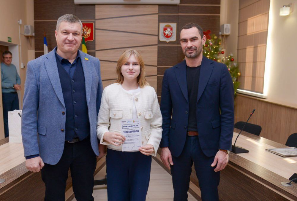 Александр Юрьев: Сегодня подвели итоги осенне-зимнего сезона проекта «Медиа.Школа», ставшего продолжением муниципального молодёжного форума «Медиа Старт» Александр Юрьев: Сегодня подвели итоги осенне-зимнего сезона проекта «Медиа.Школа», ставшего продолжением муниципального молодёжного форума «Медиа Старт»