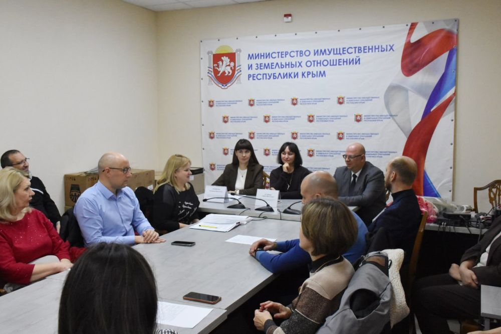 В Минимуществе Крыма подведены итоги деятельности первичной профсоюзной организации В Минимуществе Крыма подведены итоги деятельности первичной профсоюзной организации