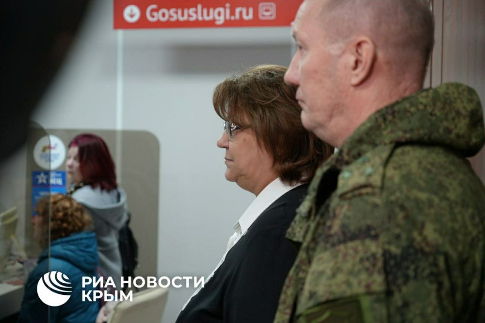 В Крыму открылся Военно-социальный центр В Крыму открылся Военно-социальный центр