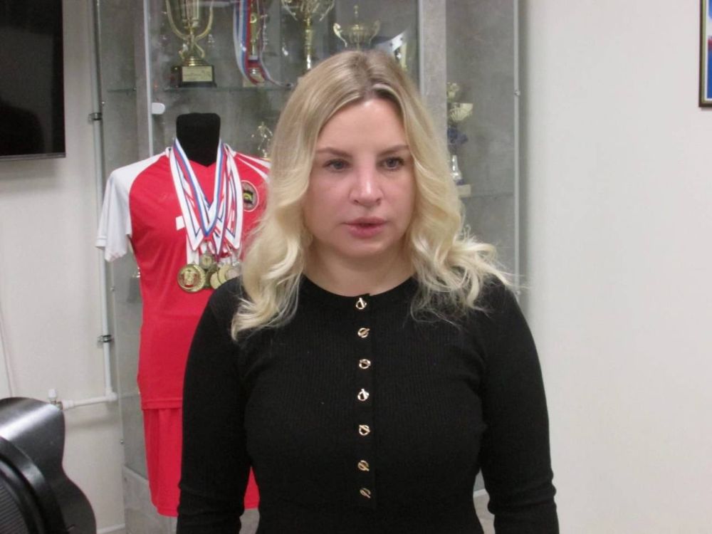 Ольга Торубарова: Сегодня в городе Саки на новом физкультурно-оздоровительном комплексе состоялся республиканский турнир по волейболу среди мужчин в поддержку участников СВО памяти Матвея Шапкина и Владислава Турубары Ольга Торубарова: Сегодня в городе Саки на новом физкультурно-оздоровительном комплексе состоялся республиканский турнир по волейболу среди мужчин в поддержку участников СВО памяти Матвея Шапкина и Владислава Турубары