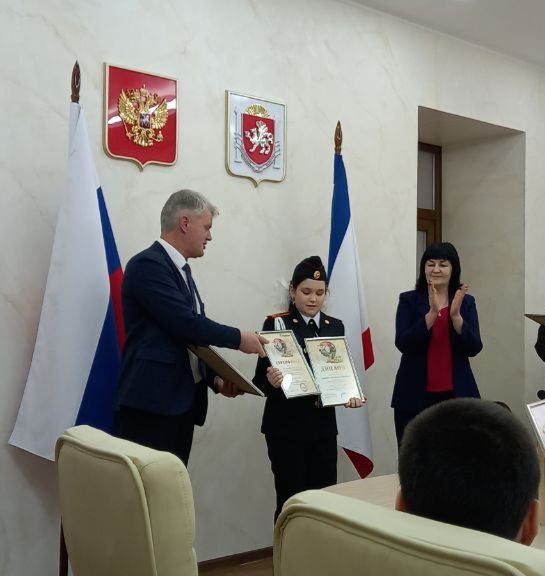 Рисунок ялтинской школьницы украсит монету, выпущенную к 80-летию Победы Рисунок ялтинской школьницы украсит монету, выпущенную к 80-летию Победы