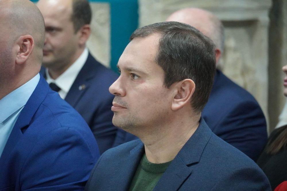 #городские_новости. В Керчи состоялась презентация нового издания - интерактивной энциклопедии "Град Керчь". На её презентации в музее каменных древностей сегодня побывали глава муниципального образования Денис КОЛЕСНИК... #городские_новости. В Керчи состоялась презентация нового издания - интерактивной энциклопедии "Град Керчь". На её презентации в музее каменных древностей сегодня побывали глава муниципального образования Денис КОЛЕСНИК...
