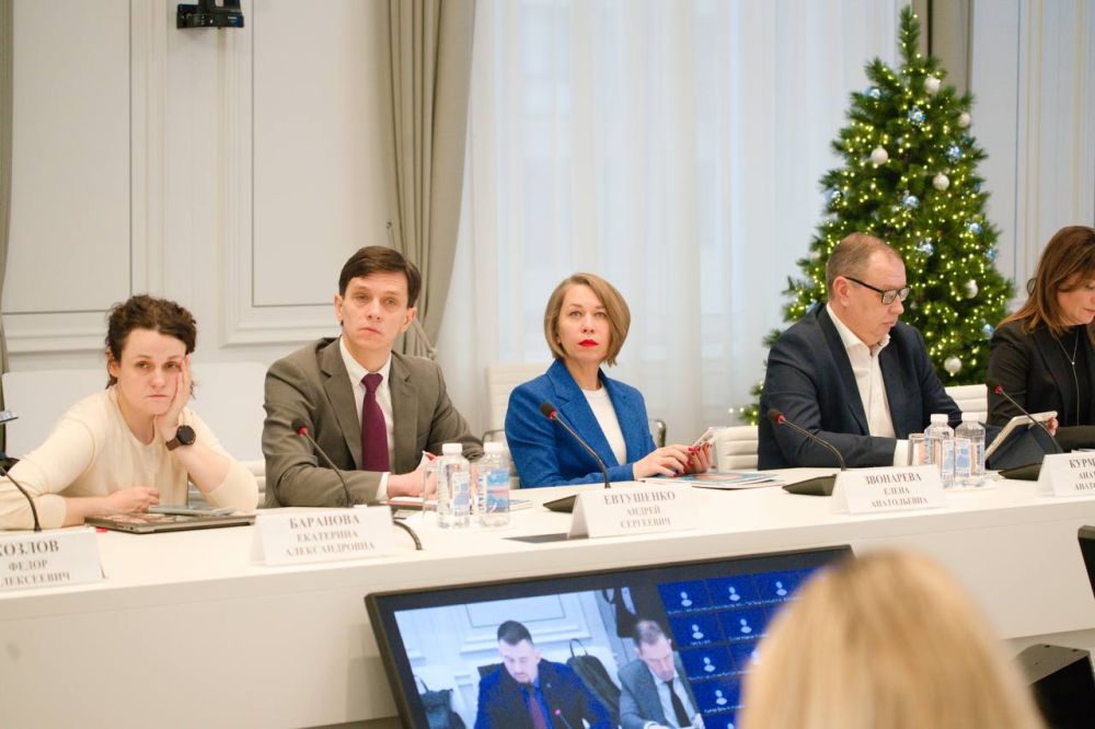В рамках заседаниях Рабочей группы замминистра строительства и ЖКХ РФ Константин Михайлик подвел итоги реализации проекта «Умный город» В рамках заседаниях Рабочей группы замминистра строительства и ЖКХ РФ Константин Михайлик подвел итоги реализации проекта «Умный город»