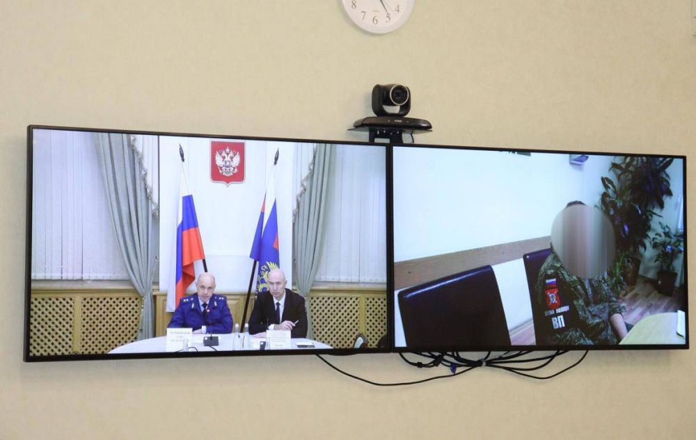 Прокурор Крыма Олег Камшилов совместно с руководителем филиала Государственного Фонда «Защитники Отечества» по Республики Крым провел личный прием граждан Прокурор Крыма Олег Камшилов совместно с руководителем филиала Государственного Фонда «Защитники Отечества» по Республики Крым провел личный прием граждан