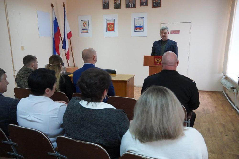 #городские_новости. В Керчи подвели итоги работы военного комиссариата и отметили лучших сотрудников #городские_новости. В Керчи подвели итоги работы военного комиссариата и отметили лучших сотрудников