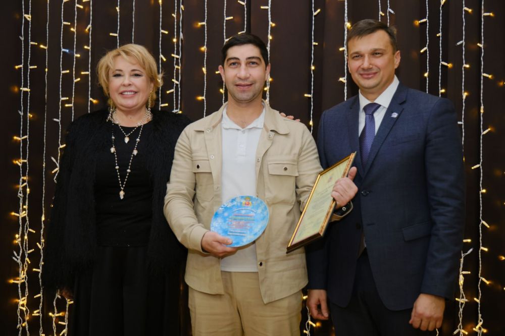 Янина Павленко: Предпраздничное оперативно-хозяйственное совещание Янина Павленко: Предпраздничное оперативно-хозяйственное совещание