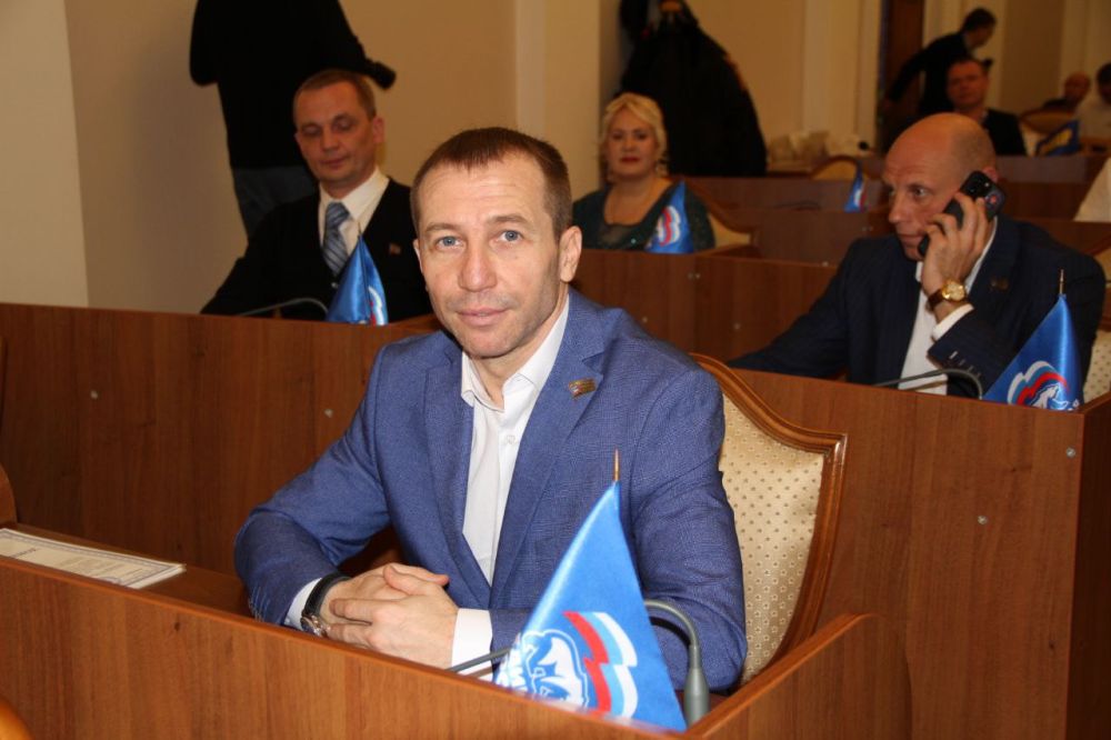 Константин Шимановский: Состоялась 6-я сессия Ялтинского городского совета! Рассмотрели 8 вопросов - большинство из них касались внесения изменений в Правила землепользования и застройки Константин Шимановский: Состоялась 6-я сессия Ялтинского городского совета! Рассмотрели 8 вопросов - большинство из них касались внесения изменений в Правила землепользования и застройки