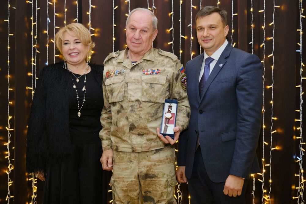 Янина Павленко: Предпраздничное оперативно-хозяйственное совещание Янина Павленко: Предпраздничное оперативно-хозяйственное совещание