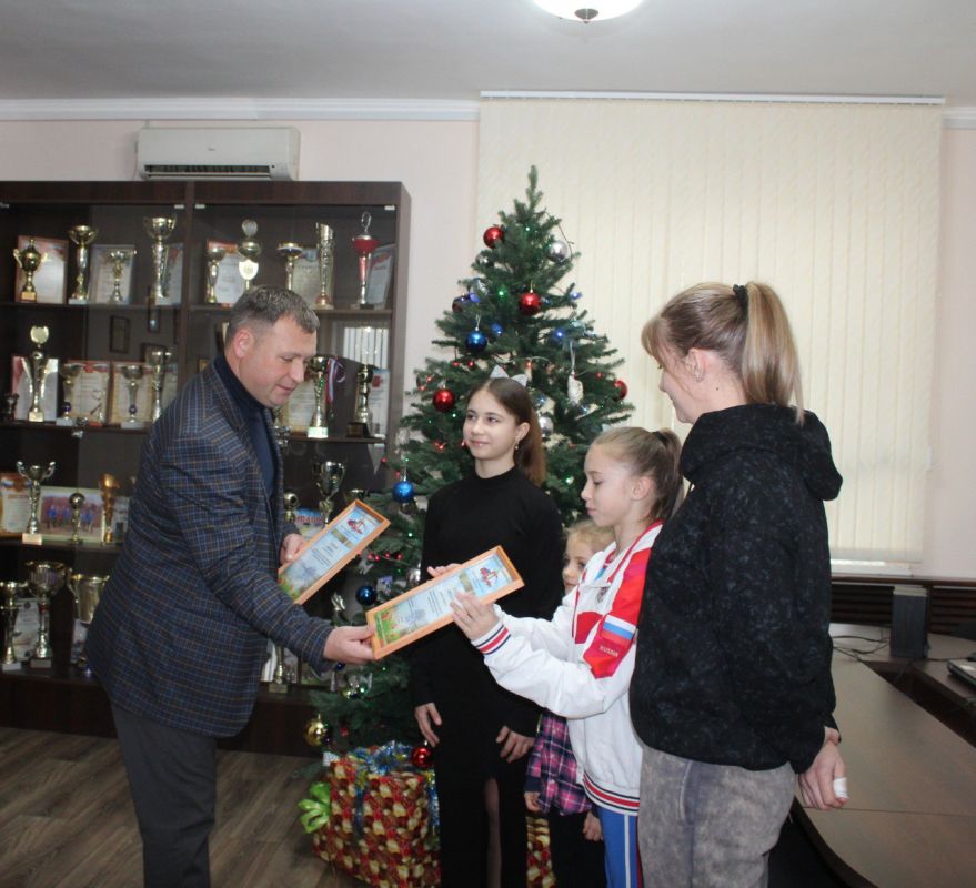 � ���������� ����������� ������ ���� ���� �����������, ������� � ���������� �������, �������� ������������� ���������� ������