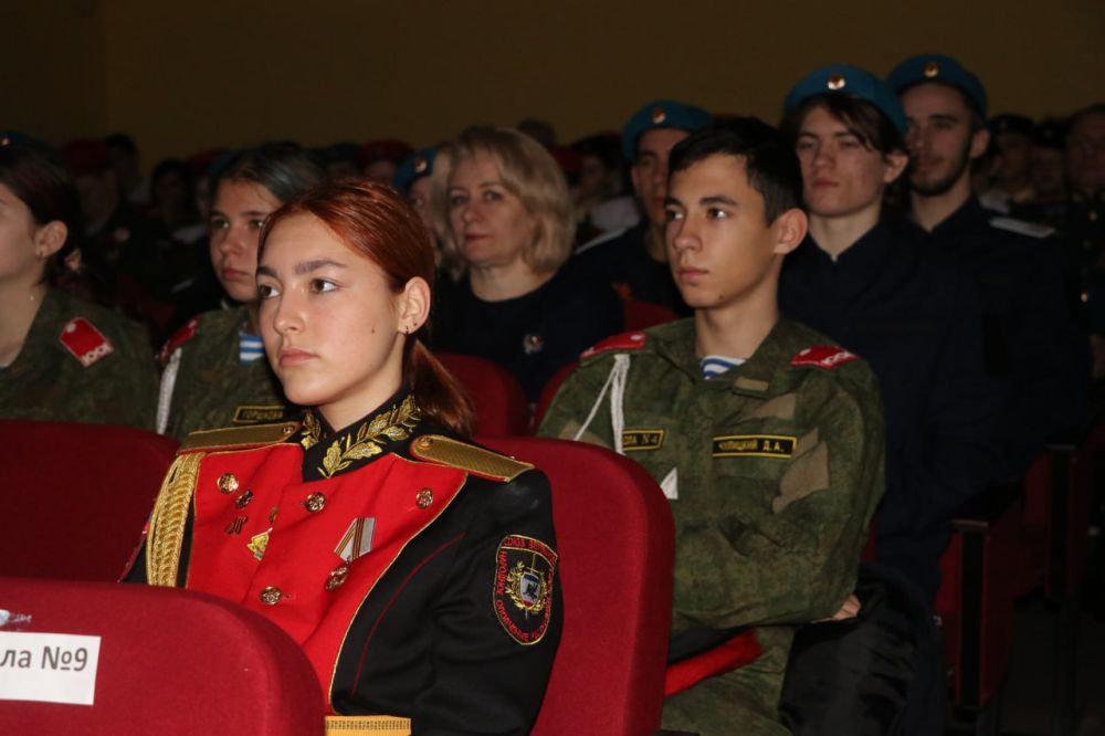 Сегодня в городе прошли мероприятия, посвященные 83-й годовщине Керченско-Феодосийской десантной операции Сегодня в городе прошли мероприятия, посвященные 83-й годовщине Керченско-Феодосийской десантной операции